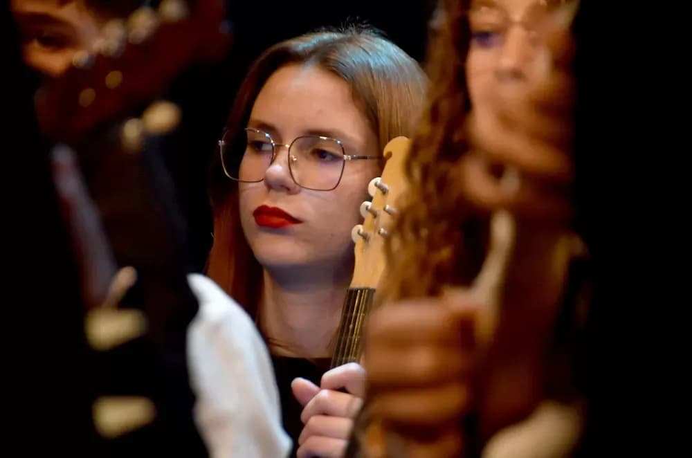Glazbena čarolija u Požegi: Tamburaški spektakl Županijskog orkestra „Vallis Aurea“