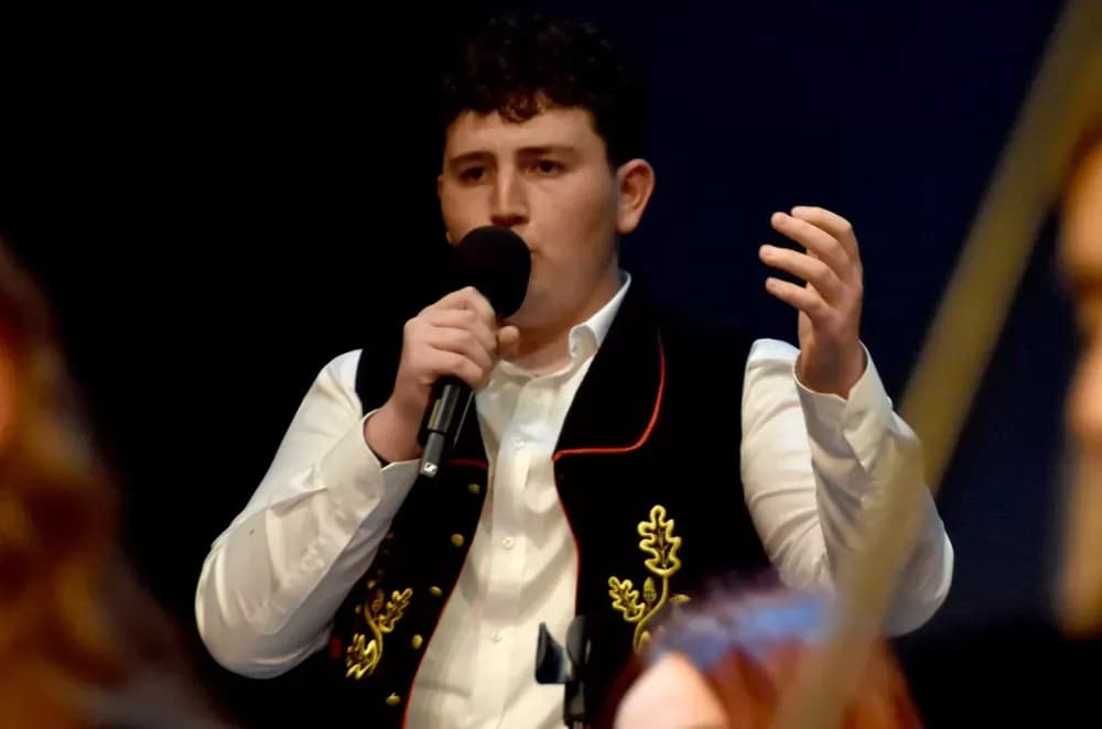 Glazbena čarolija u Požegi: Tamburaški spektakl Županijskog orkestra „Vallis Aurea“