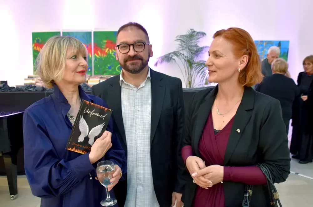 POŽEGA U ZNAKU KNJIGE: Više od 20 programa u „Pobratimstvu lica u svemiru“