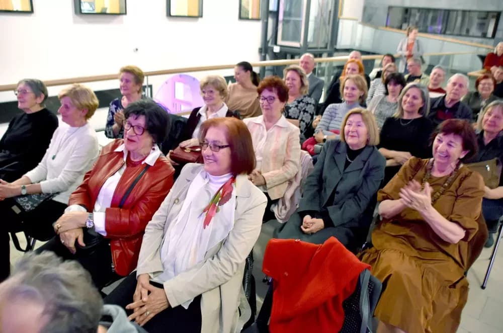 POŽEGA U ZNAKU KNJIGE: Više od 20 programa u „Pobratimstvu lica u svemiru“