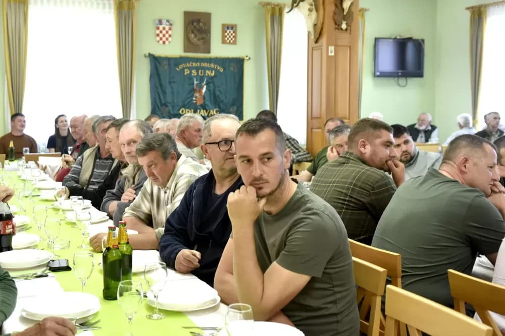 Osam lovaca orljavačkog Psunja odlikovano uz jubilej društva