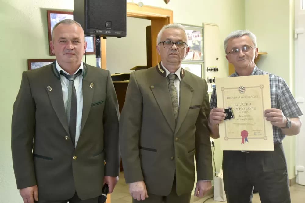 Osam lovaca orljavačkog Psunja odlikovano uz jubilej društva