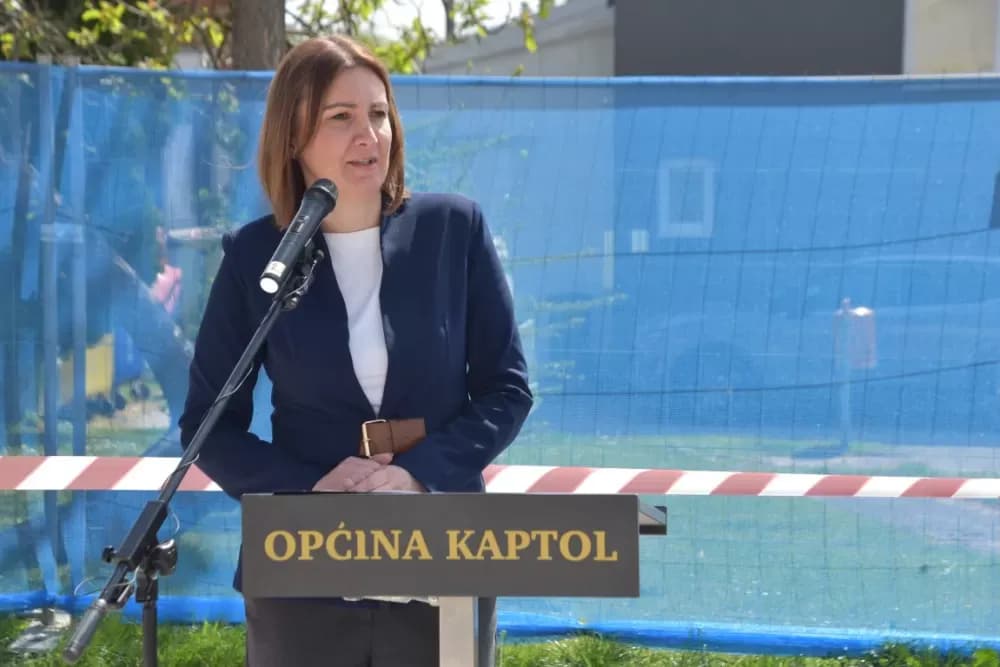 Lončarević nastavio gdje je Pavičić stao: Počela gradnja vatrogasnog spremišta
