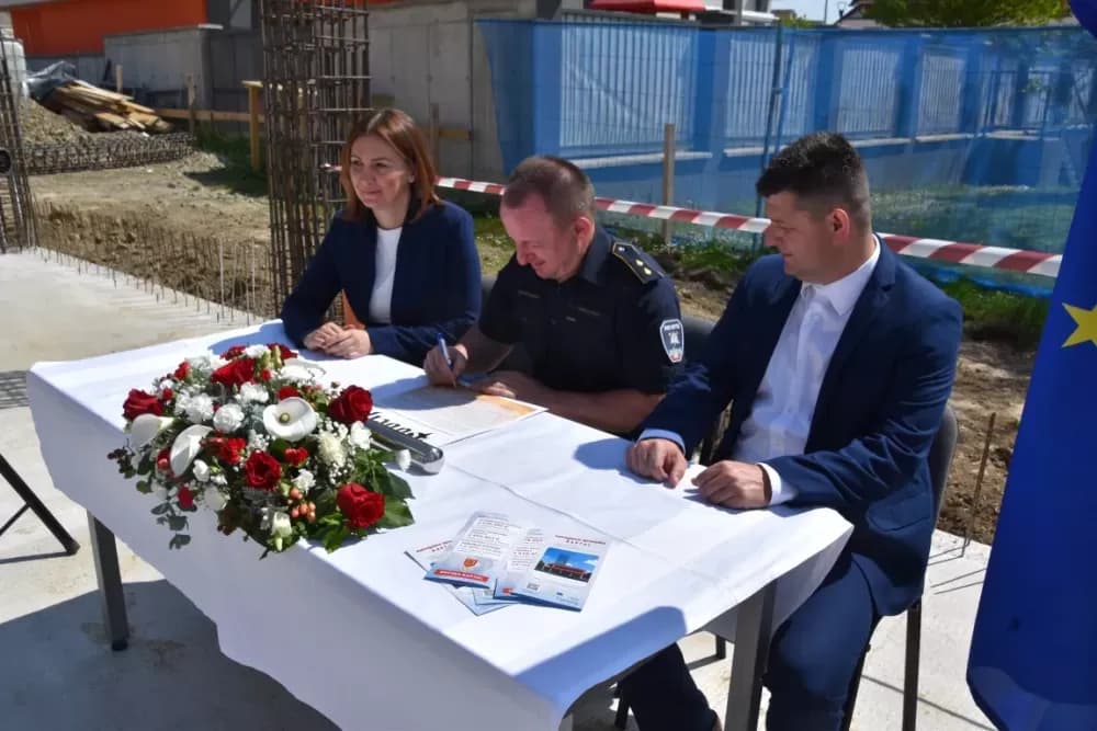 Lončarević nastavio gdje je Pavičić stao: Počela gradnja vatrogasnog spremišta