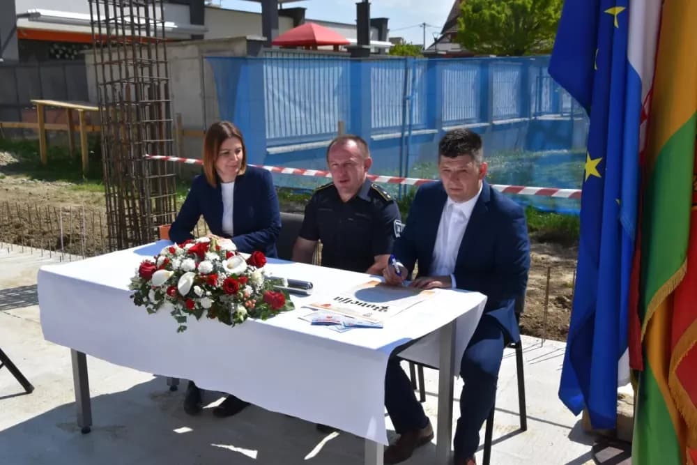 Lončarević nastavio gdje je Pavičić stao: Počela gradnja vatrogasnog spremišta