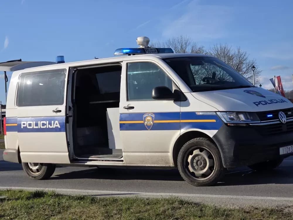 Težak prekršaj u Kaptolu: Vozaču prijeti kazna od 2.650 eura