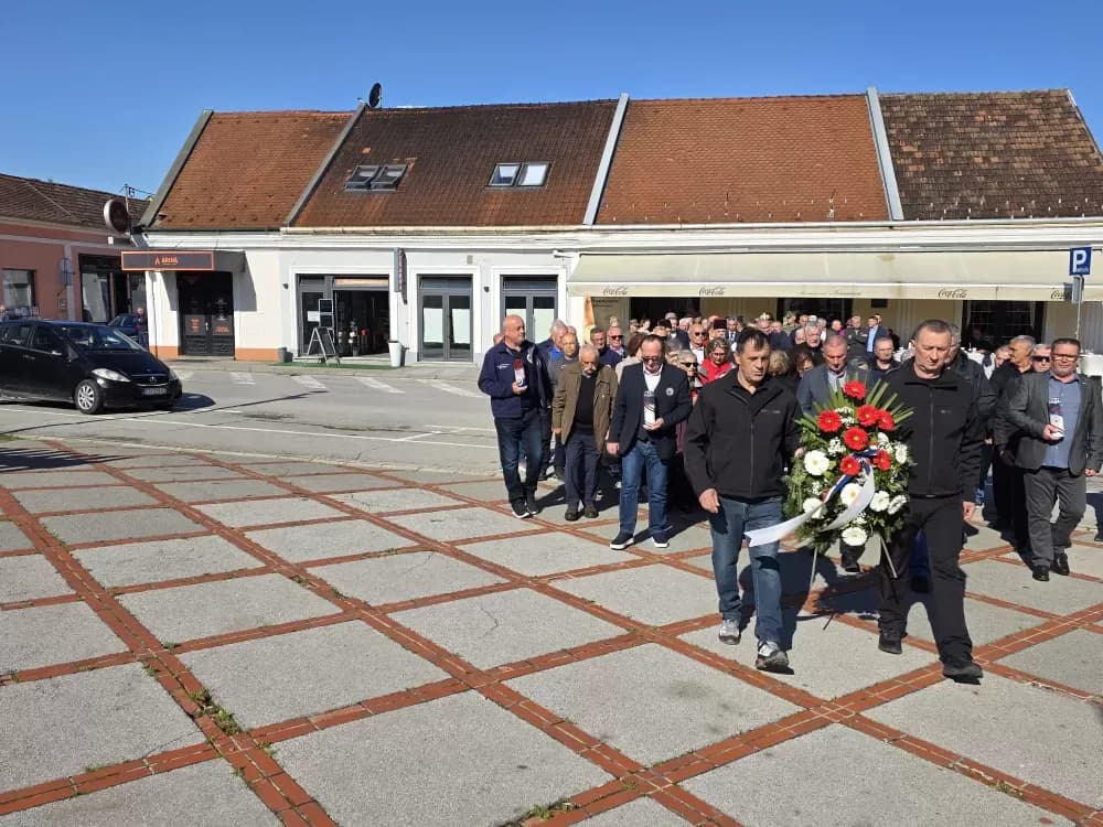 Sjećanje na „Bljesak“: Požega odala počast poginulim hrvatskim braniteljima