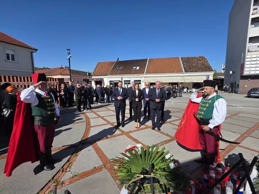 Sjećanje na „Bljesak“: Požega odala počast poginulim hrvatskim braniteljima