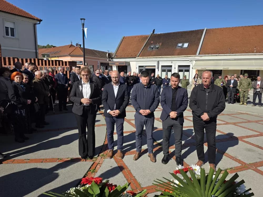 Sjećanje na „Bljesak“: Požega odala počast poginulim hrvatskim braniteljima