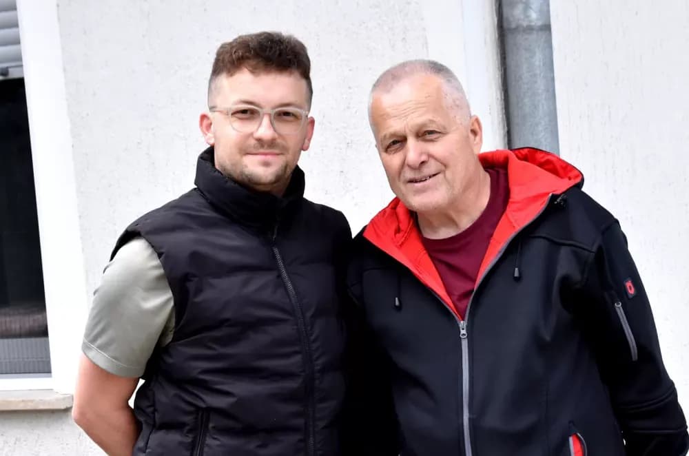 ŽIVOTNI JUBILEJ KAPATOLAČKOG PODUZETNIKA: Ilija Jelušić proslavio 70. rođendan uz obitelj, prijatelje i pjesmu
