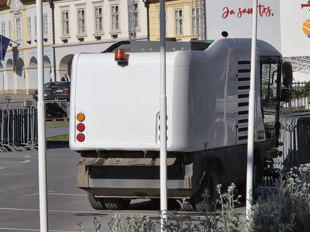 Volonteri i komunalci na djelu: Jutro nakon velikog događaja Požega blista od čistoće