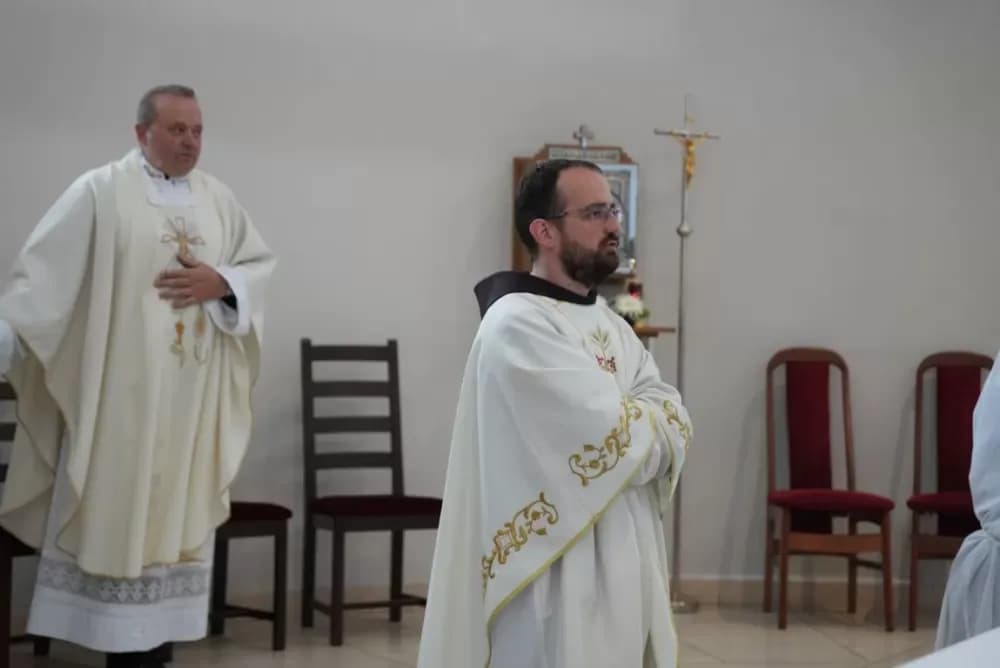 Vidovci ugostili hodočasnike iz Austije i Osijeka: Zajedništvo mladih na euharistijskom slavlju