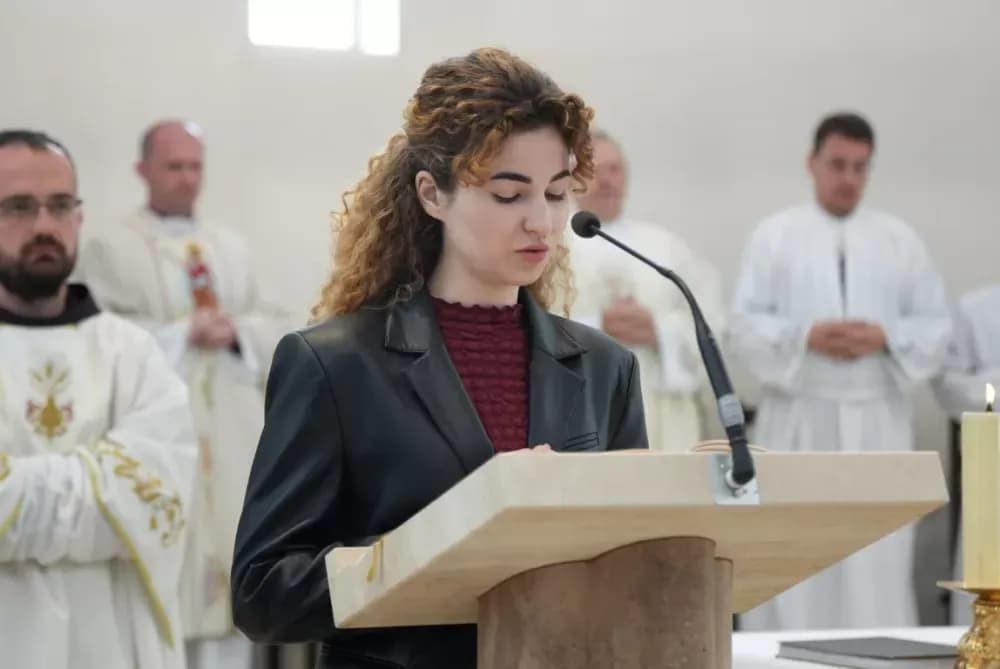 Vidovci ugostili hodočasnike iz Austije i Osijeka: Zajedništvo mladih na euharistijskom slavlju