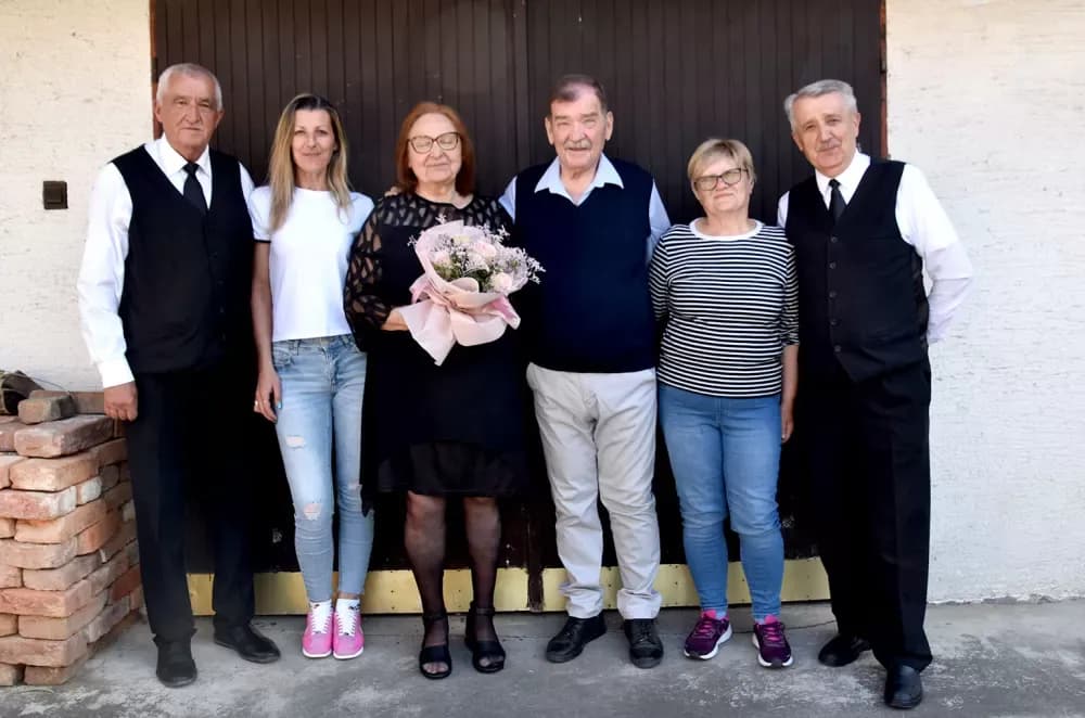 Zlatni pir požeške obitelji Genjaga: Pola stoljeća ljubavi, rada i zajedništva