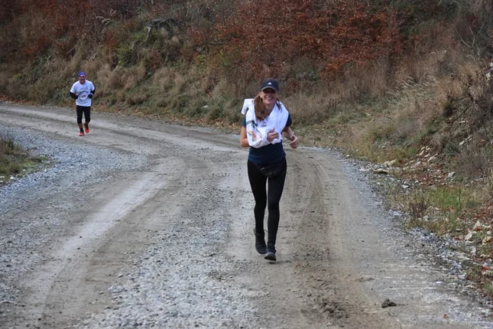 Odana počast mučki ubijenim hrvatskim vitezovima na Papuku nadomak Radio relejnog centra prema