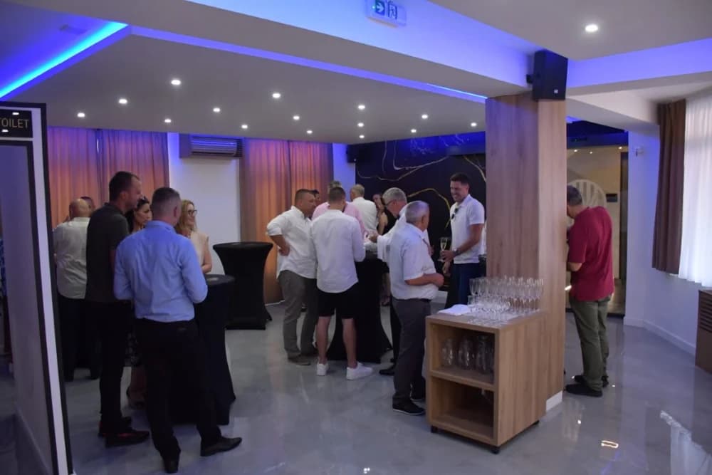 Uvod u novu priču: Sax-Win Požega