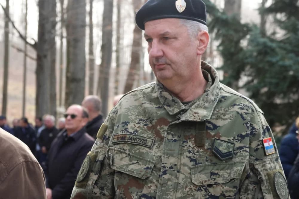 Odana počast mučki ubijenim hrvatskim vitezovima na Papuku nadomak Radio relejnog centra prema