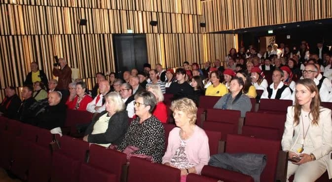 UZ DAN GRADA PLETERNICE: Održana 16. Međunarodna smotra folklora  „Običaji starog zavičaja“