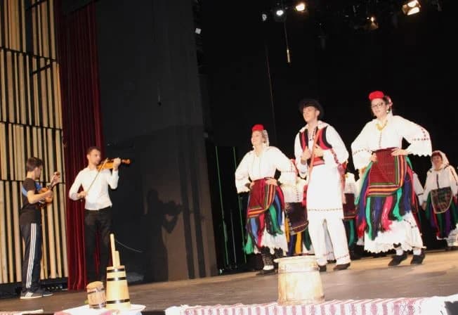 UZ DAN GRADA PLETERNICE: Održana 16. Međunarodna smotra folklora  „Običaji starog zavičaja“