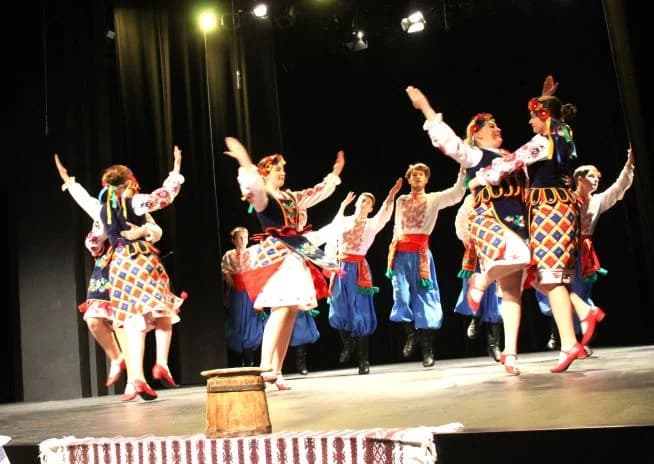 UZ DAN GRADA PLETERNICE: Održana 16. Međunarodna smotra folklora  „Običaji starog zavičaja“