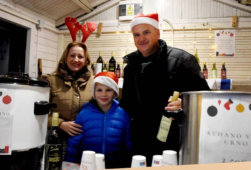 ADVENT U POŽEGI: Otvorenje klizališta i nastup Brune Oberan Bošković i Big Banda