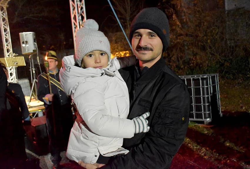 ADVENT U POŽEGI: Otvorenje klizališta i nastup Brune Oberan Bošković i Big Banda