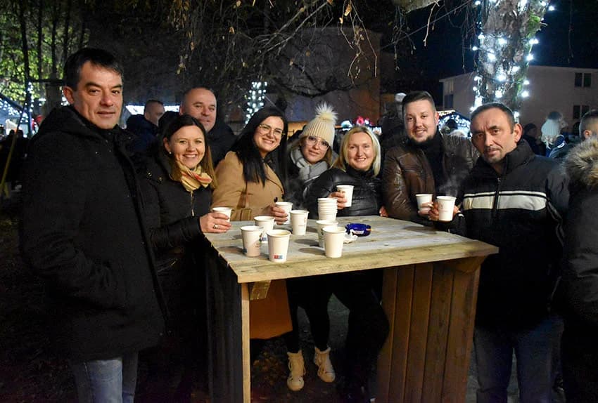 ADVENT U POŽEGI: Otvorenje klizališta i nastup Brune Oberan Bošković i Big Banda
