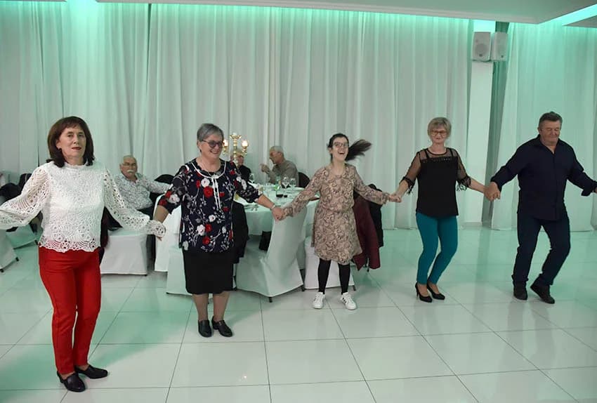 REDOVNA MJESEČNA ZABAVA UMIROVLJENIKA U DVORANI GLORIJA U POŽEGI: Dvanaesta i zadnja ove godine