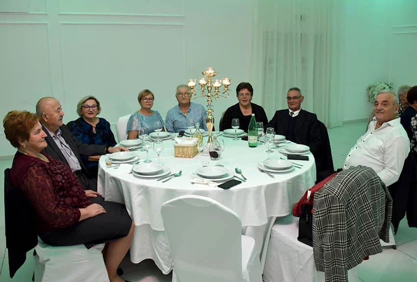 REDOVNA MJESEČNA ZABAVA UMIROVLJENIKA U DVORANI GLORIJA U POŽEGI: Dvanaesta i zadnja ove godine