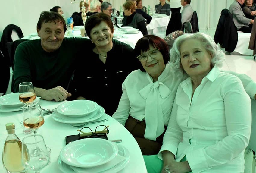 REDOVNA MJESEČNA ZABAVA UMIROVLJENIKA U DVORANI GLORIJA U POŽEGI: Dvanaesta i zadnja ove godine