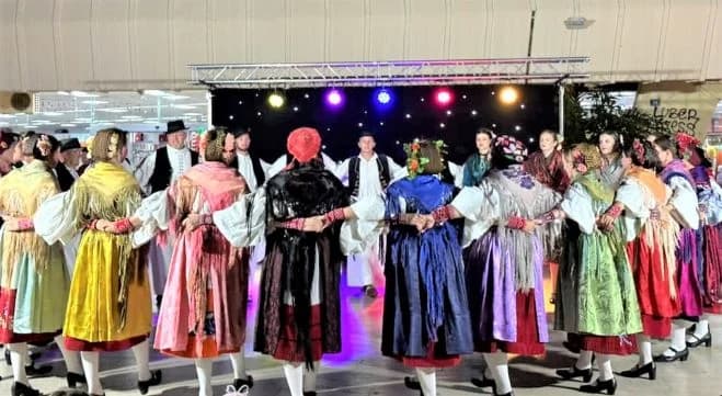 KUD "ORLJAVA" PLETERNICA: Vratili se iz Bara s međunarodnog festivala „Montenegro music fest“