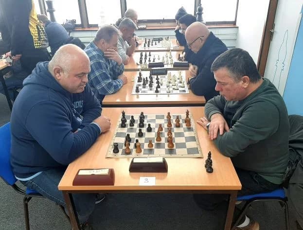 BRZOPOTEZNI ŠAHOVSKI TURNIR U OSIJEKU: Pobjednik Grgur Dulić, drugi Zoran Ljikar (ŠK Požega), treći Stjepan Damjanović (ŠK Vina Markota)