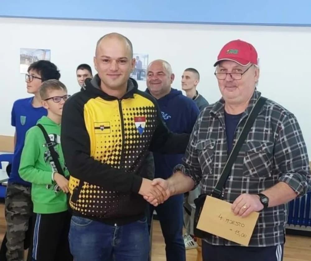 BRZOPOTEZNI ŠAHOVSKI TURNIR U OSIJEKU: Pobjednik Grgur Dulić, drugi Zoran Ljikar (ŠK Požega), treći Stjepan Damjanović (ŠK Vina Markota)