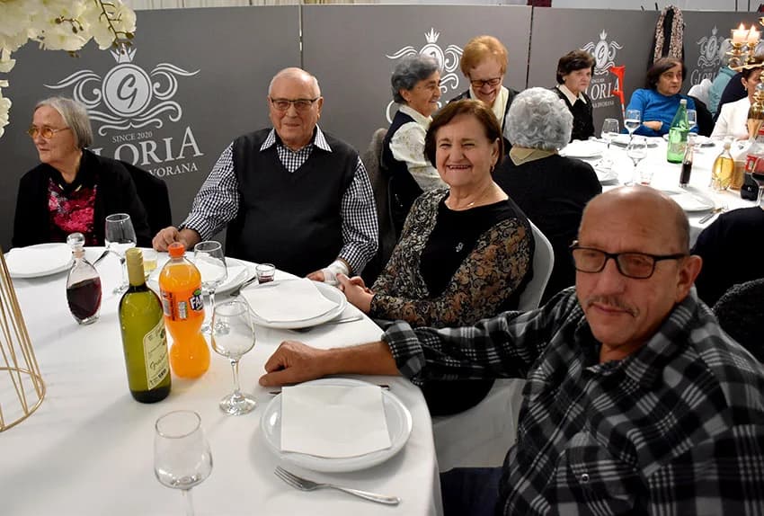 TRADICIONALNI SUSRET “NITKO NE SMIJE BITI SAM”: Okupilo se oko tri stotine uzvanika