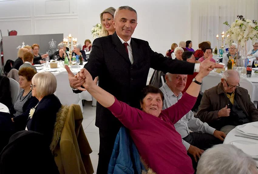 TRADICIONALNI SUSRET “NITKO NE SMIJE BITI SAM”: Okupilo se oko tri stotine uzvanika