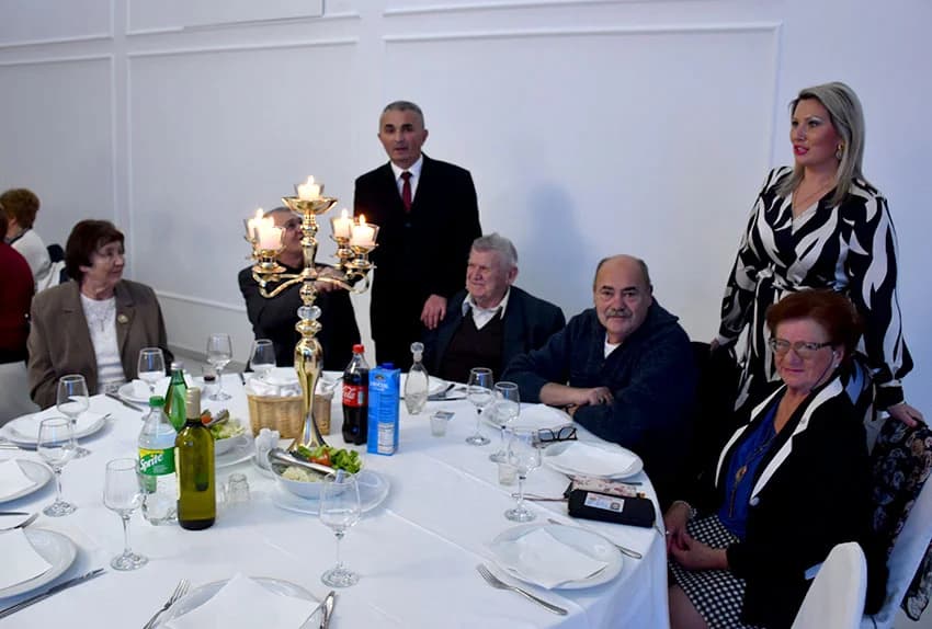 TRADICIONALNI SUSRET “NITKO NE SMIJE BITI SAM”: Okupilo se oko tri stotine uzvanika