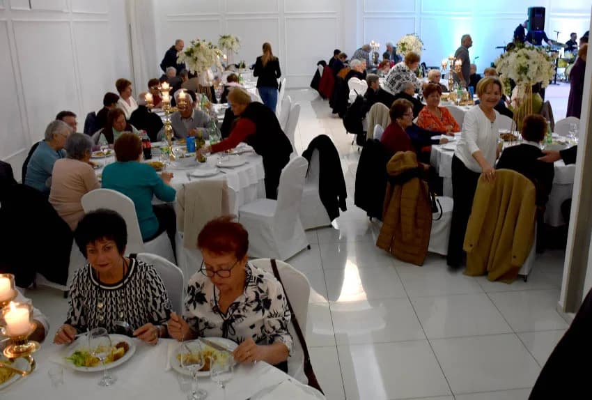 TRADICIONALNI SUSRET “NITKO NE SMIJE BITI SAM”: Okupilo se oko tri stotine uzvanika