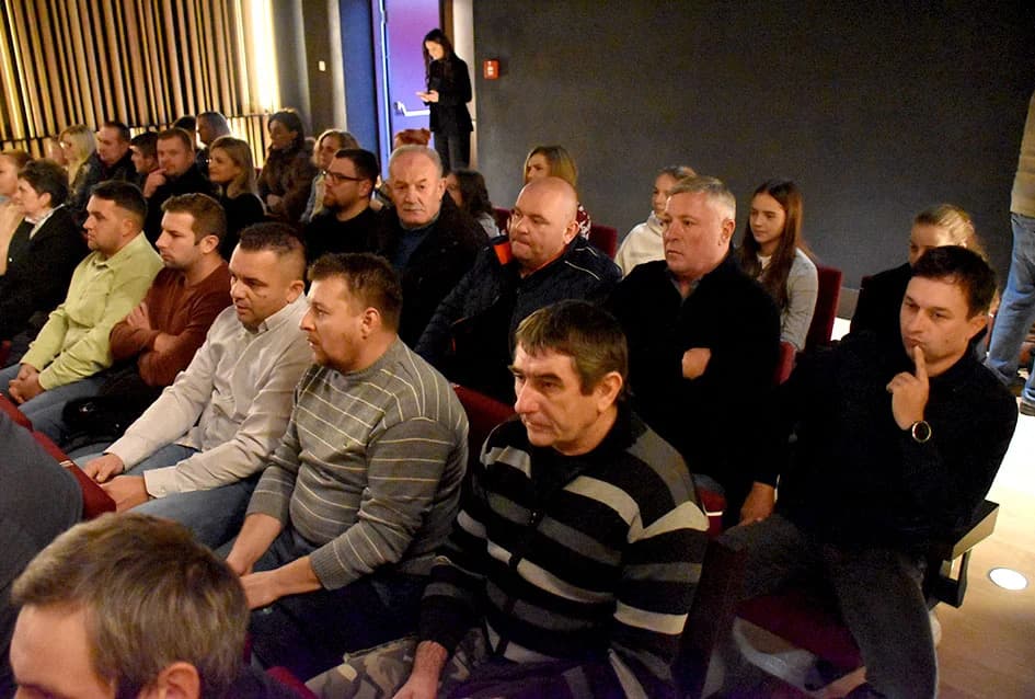 DANA GRADA PLETERNICE: Na svečanoj sjednici dodijeljena priznanja najuspješnijim pojedincima i tvrtkama