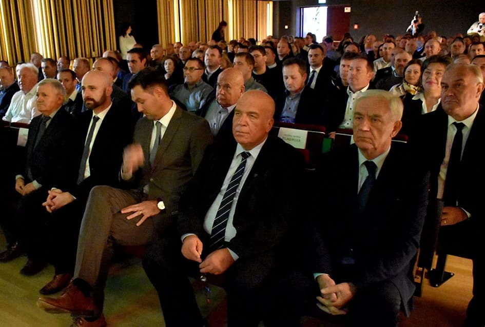 DANA GRADA PLETERNICE: Na svečanoj sjednici dodijeljena priznanja najuspješnijim pojedincima i tvrtkama