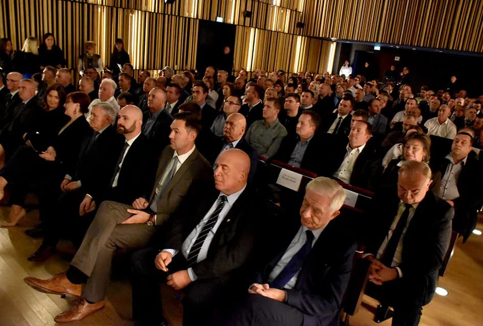 DANA GRADA PLETERNICE: Na svečanoj sjednici dodijeljena priznanja najuspješnijim pojedincima i tvrtkama