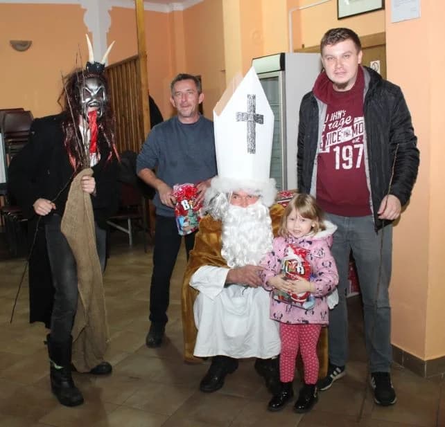 DOBROVOLJNO VATROGASNO DRUŠTVO PLETERNICA: Sveti Nikola podijelio djeci darove, a Krampus šibe