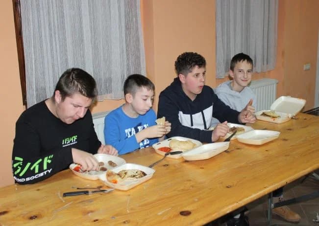 DOBROVOLJNO VATROGASNO DRUŠTVO PLETERNICA: Sveti Nikola podijelio djeci darove, a Krampus šibe