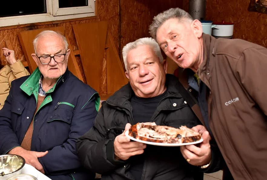 NEOBIČNO DA NEOBIČNIJE NE MOŽE BITI - Slavili Martinje na blagdan Sv. Nikole