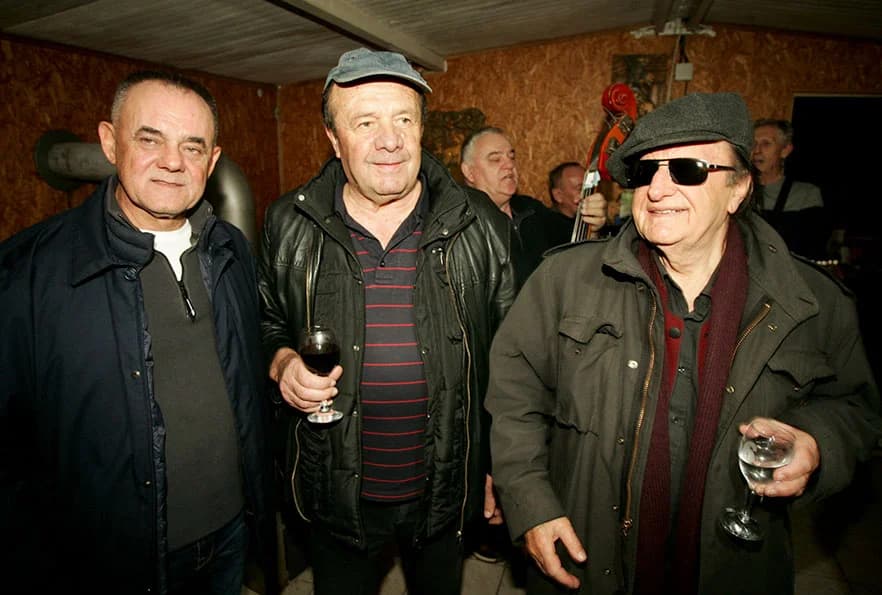 NEOBIČNO DA NEOBIČNIJE NE MOŽE BITI - Slavili Martinje na blagdan Sv. Nikole