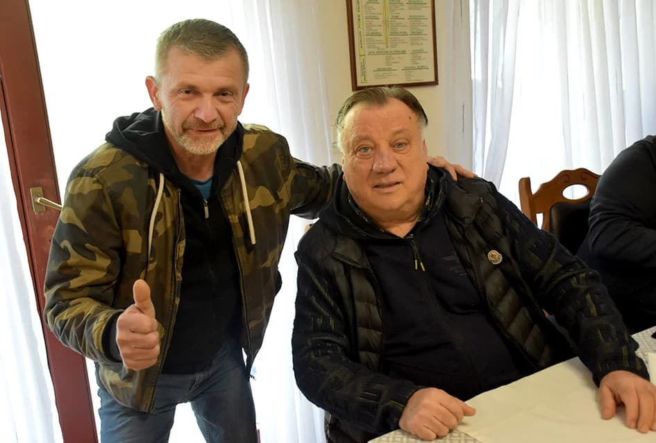 HALID BEŠLIĆ U KUTJEVU NAKON KONCERTA U VELIKOJ: Kutjevački Kitokret za okrepu pjevačke legende