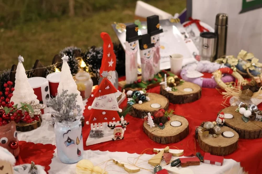Veselo druženje u Bećarskom šoru uz tamburašku glazbu, lovačke specijalitete i kuhano vino