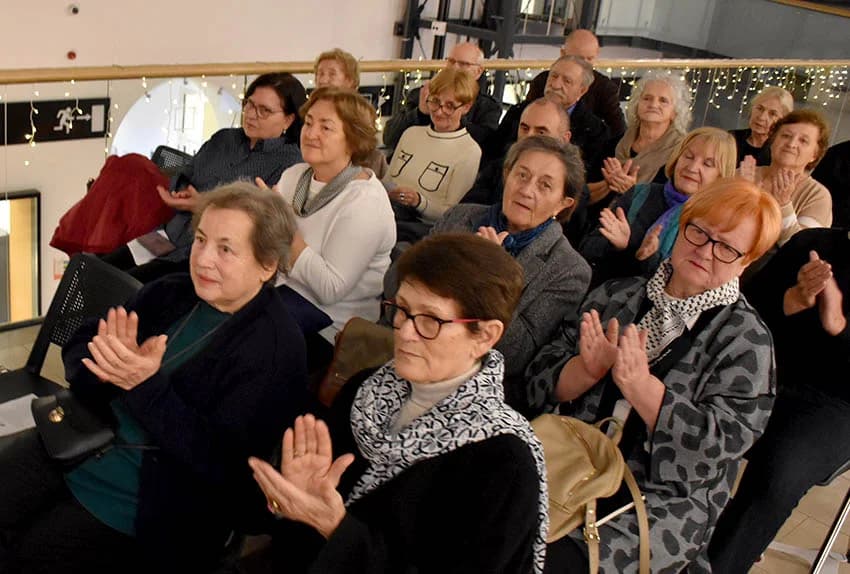 HKUD VIJENAC IZ POŽEGE ODRŽAO BOŽIĆNI KONCERT: Sugrađanima uputili najljepšu blagdansku čestitku