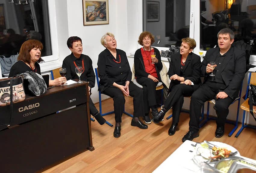 HKUD VIJENAC IZ POŽEGE ODRŽAO BOŽIĆNI KONCERT: Sugrađanima uputili najljepšu blagdansku čestitku