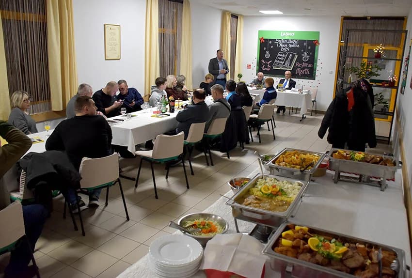 POŽEŠKI PUČKI KALENDAR 2024.: Mala enciklopedija bogatstva tekstova koji se čitaju kroz cijelu godinu