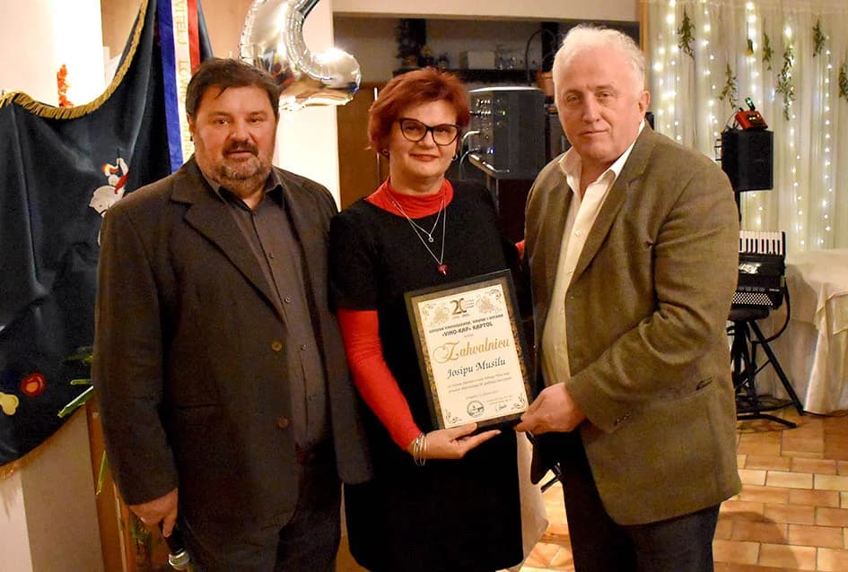 Dva desetljeća uspješnog rada Udruge voćara, vinogradara i vinara „Vino-Kap“ iz Kaptola